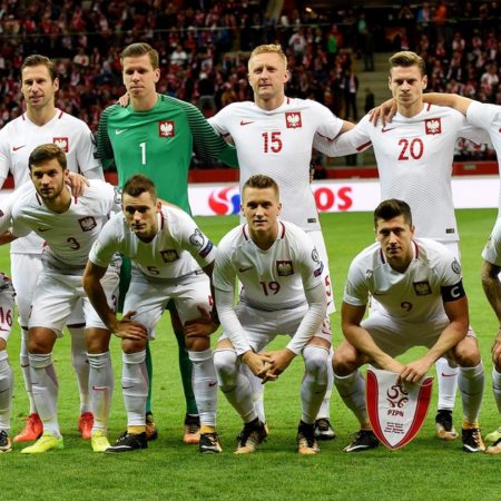 Hành trình gian truân của Ba Lan khi đến Euro 2020